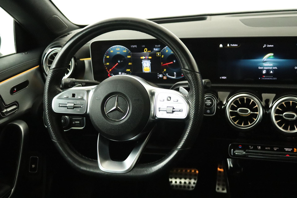 
Benz CLA-Klasse Shooting Brake 200 Premium Plus (PANO, SFEER, ELEKTR STOELEN, STOELVERWARMING, LEER, GOED ONDERHOUDEN) vol									