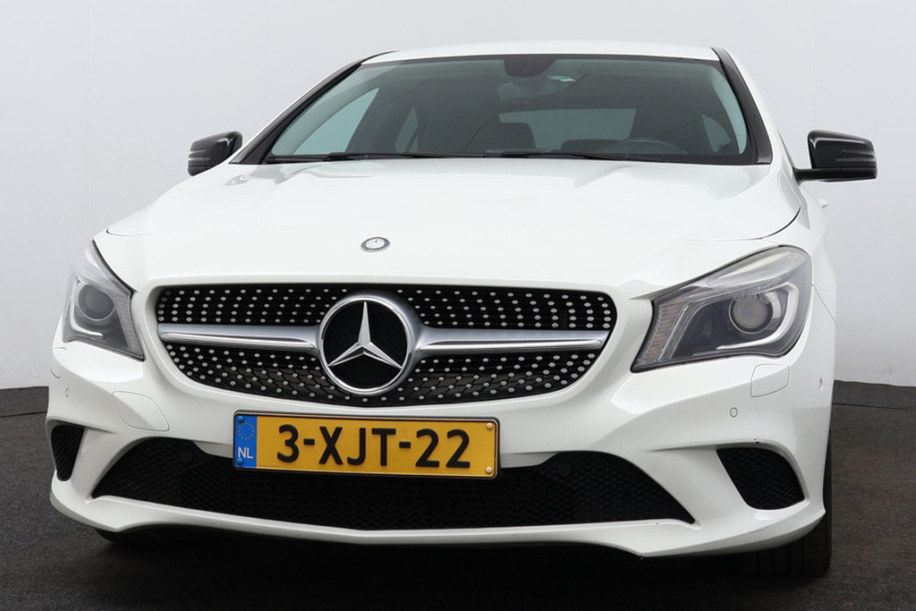 
Benz CLA-Klasse 180 Blue Lease Edition(NL-Auto, Navi, Airco, Parkeersensoren V+A, Cruise Con, Etc) vol									