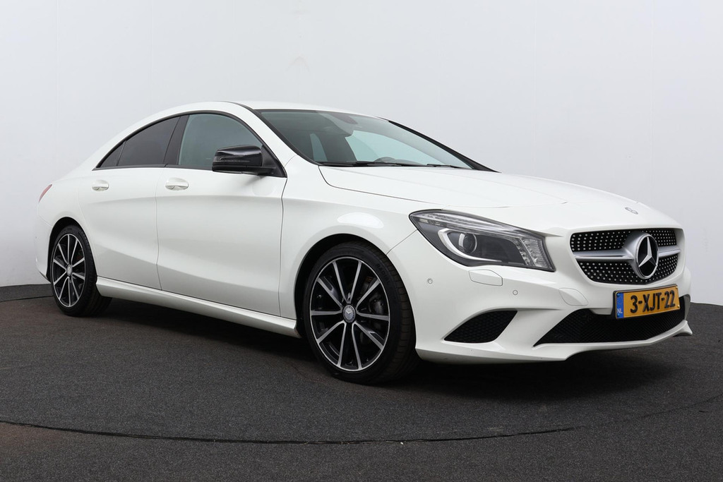 
Benz CLA-Klasse 180 Blue Lease Edition(NL-Auto, Navi, Airco, Parkeersensoren V+A, Cruise Con, Etc) vol									