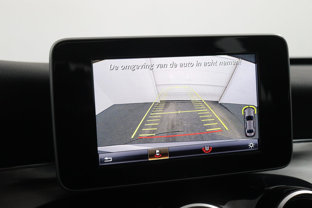 
Benz C-Klasse 350 e Lease Edition(NL-auto, Goed OnderH, Navi, Camera, StoelV, PDC V+A, Etc) vol									