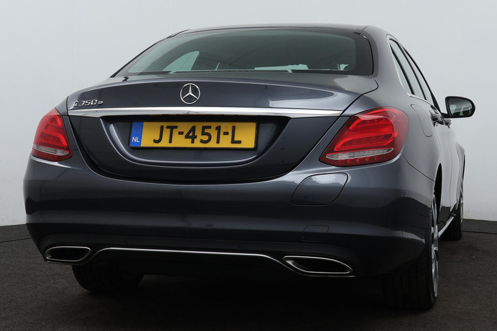 
Benz C-Klasse 350 e Lease Edition(NL-auto, Goed OnderH, Navi, Camera, StoelV, PDC V+A, Etc) vol									