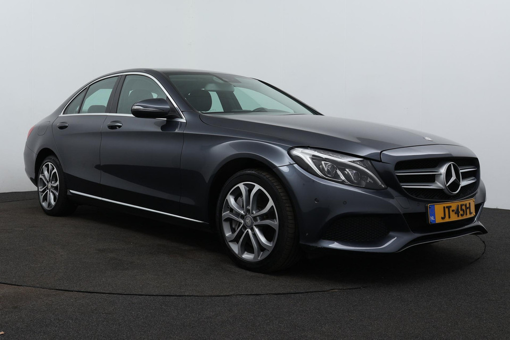 
Benz C-Klasse 350 e Lease Edition(NL-auto, Goed OnderH, Navi, Camera, StoelV, PDC V+A, Etc) vol									