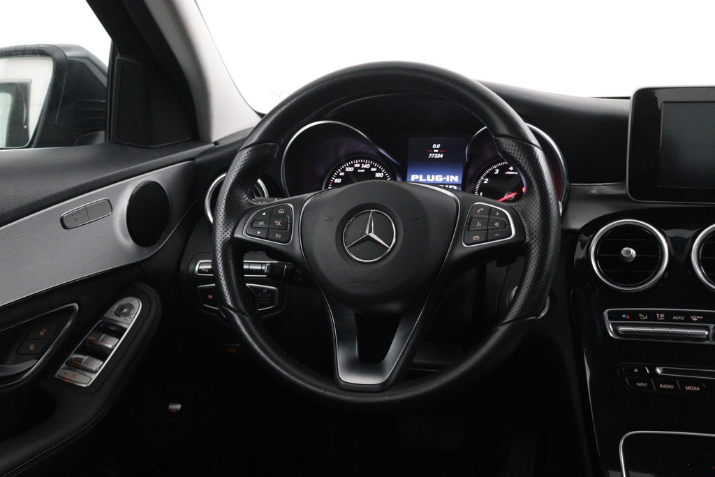
Benz C-Klasse 350 e Lease Edition(NL-auto, Goed OnderH, Navi, Camera, StoelV, PDC V+A, Etc) vol									