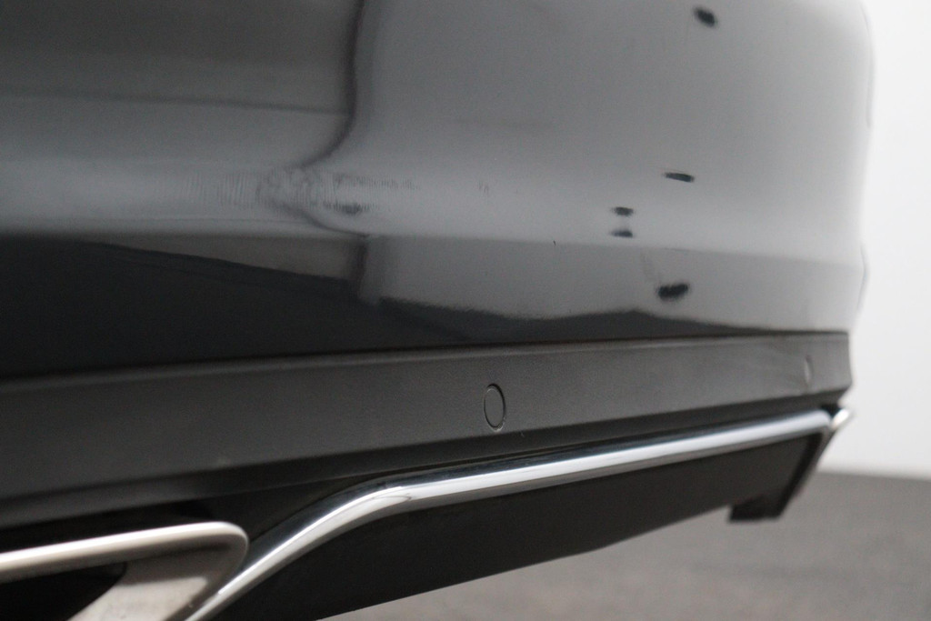 
Benz C-Klasse 350 e Lease Edition(NL-auto, Goed OnderH, Navi, Camera, StoelV, PDC V+A, Etc) vol									