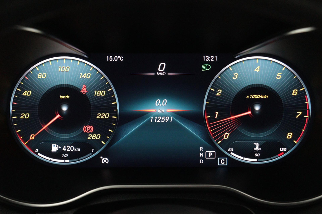 
Benz C-Klasse 180 Solution AMG (GROOT-SCHERM, DIGITALE COCKPIT, STOELVERWARMING, CAMERA, 1e EIG, GOED ONDERHOUDEN) vol									