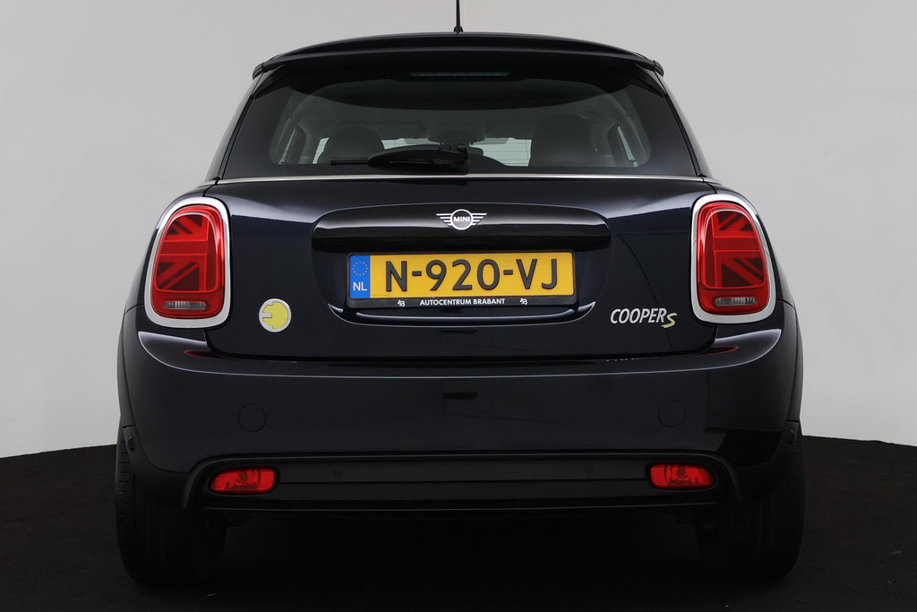 
MINI Mini Electric Business Edition 33 kWh vol									