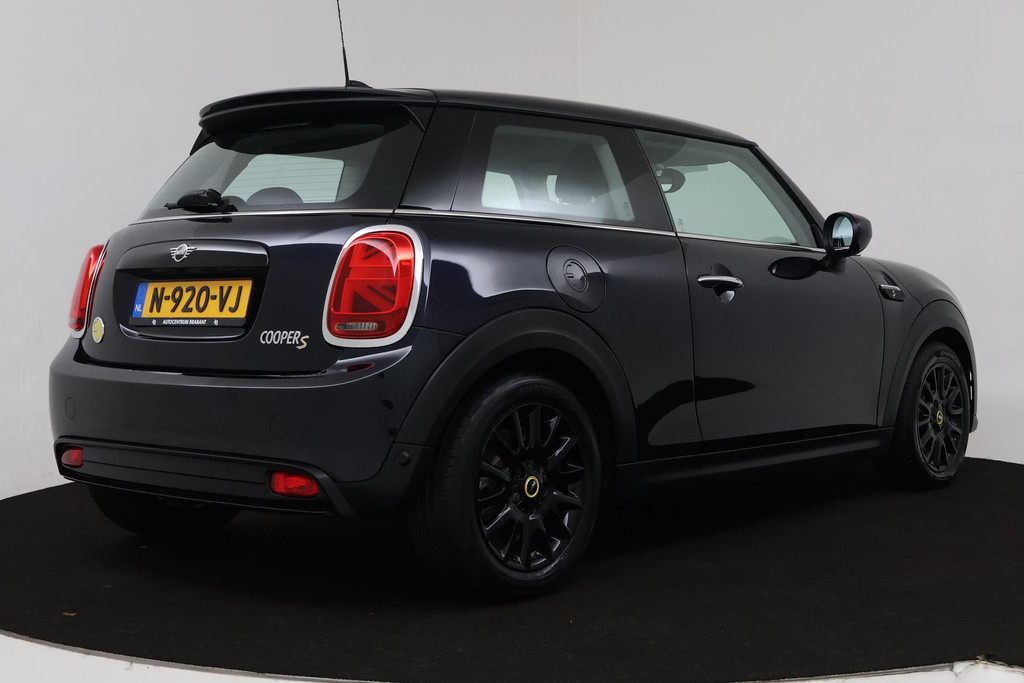 
MINI Mini Electric Business Edition 33 kWh vol									