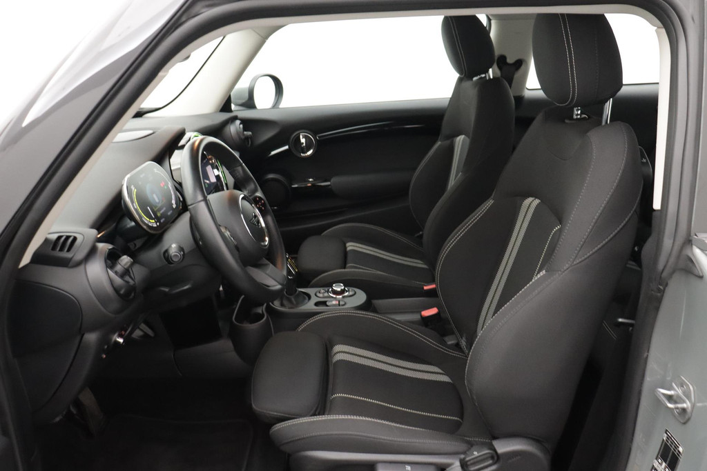 
MINI Mini Electric Essential 33 kWh AANBIEDING!!! (1e Eig, NL-auto, Dealer OnderH, Navi, Carplay, PDC, Cruise Con, Etc) vol									