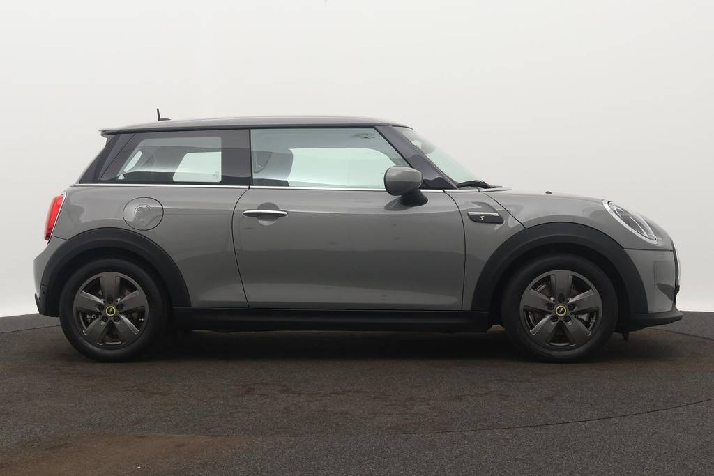 
MINI Mini Electric Essential 33 kWh AANBIEDING!!! (1e Eig, NL-auto, Dealer OnderH, Navi, Carplay, PDC, Cruise Con, Etc) vol									