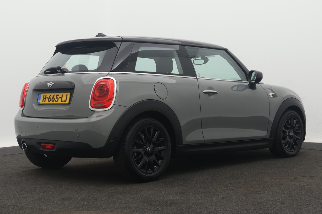 
MINI Mini 1.5 Cooper Salt Business (NL-auto, 1e Eig, Dealer onderhouden, Navigatie, Airco, Bluetooth, Cruise Con, Etc) vol									