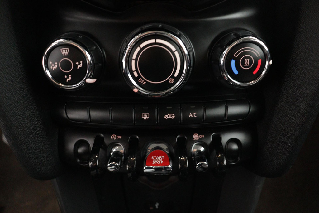 
MINI Mini 1.5 Cooper Salt Business (NL-auto, 1e Eig, Dealer onderhouden, Navigatie, Airco, Bluetooth, Cruise Con, Etc) vol									
