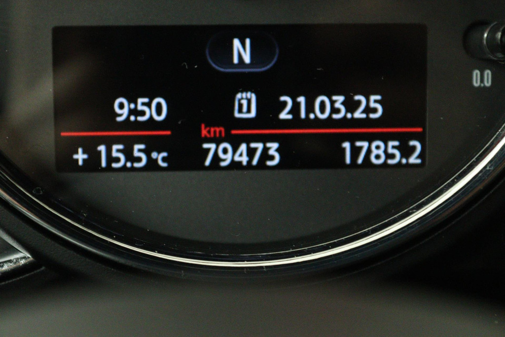 
MINI Mini 1.5 Cooper Pepper Business (PARKEERSENSOREN ACHTER, CRUISE CONTROL, BLUETOOTH, NAVIGATIE, NL-AUTO) vol									