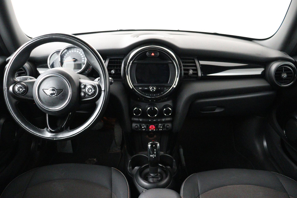 
MINI Mini 1.5 One Pepper Automaat (NL auto, Dealer onderh, Navi, Climaat controle, Cruise Control, Etc) vol									