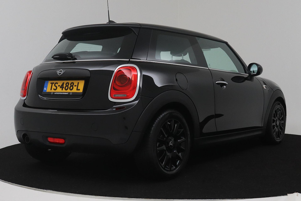 
MINI Mini 1.5 One Pepper Automaat (NL auto, Dealer onderh, Navi, Climaat controle, Cruise Control, Etc) vol									