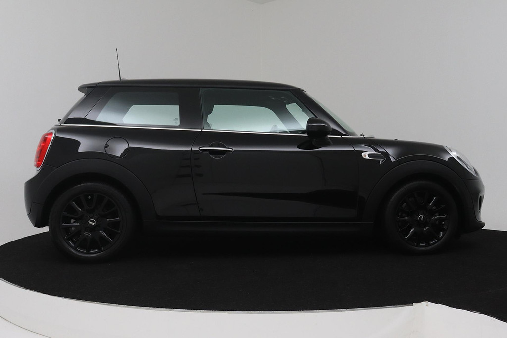 
MINI Mini 1.5 One Pepper Automaat (NL auto, Dealer onderh, Navi, Climaat controle, Cruise Control, Etc) vol									