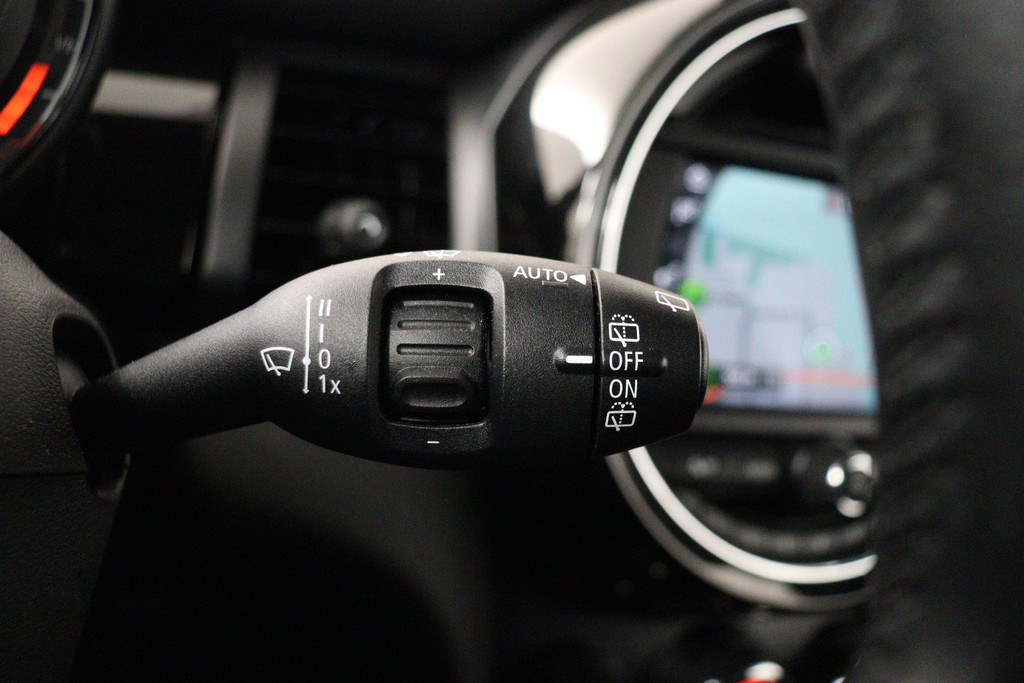 
MINI Mini 1.5 One Pepper Automaat (NL auto, Dealer onderh, Navi, Climaat controle, Cruise Control, Etc) vol									