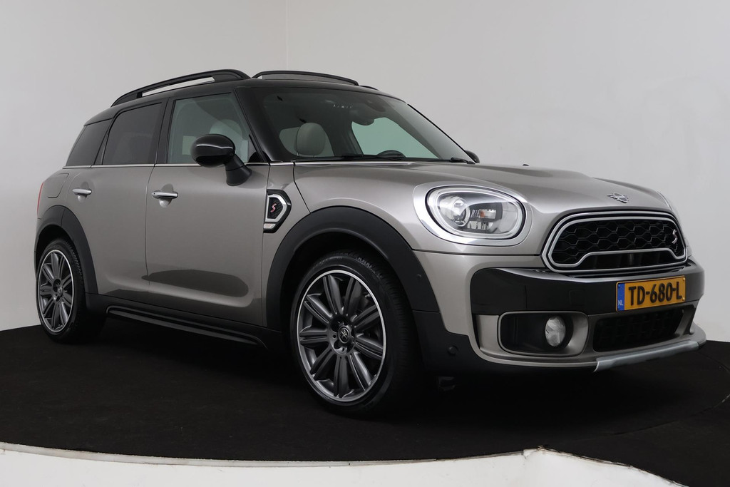 
MINI Countryman 2.0 Cooper S Chili (PANORAMADAK, CAMERA, STOELVERWARMING, NAVI, PARKEERSENSOREN, NL-AUTO, DEALER ONDERHOUDEN) vol									