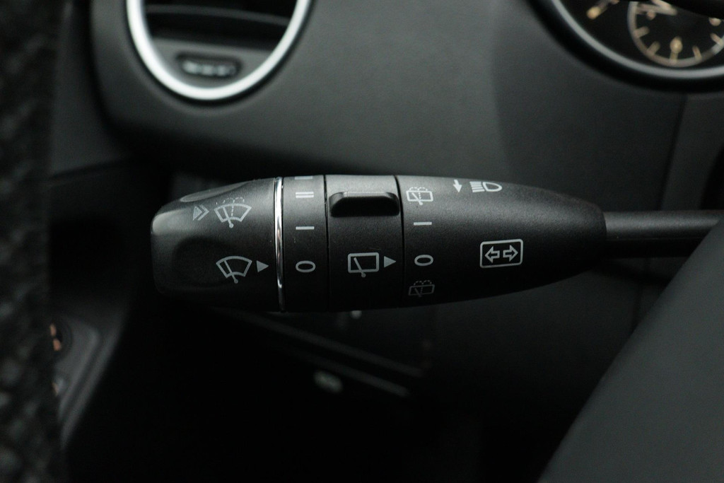 
Benz M-Klasse 320 CDI(PANO, Goed OnderH, TRAIL BAND, TrekH, LEDER, Elektr stoel, ETC) vol									