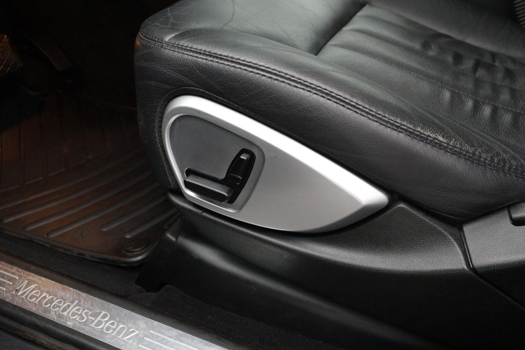 
Benz M-Klasse 320 CDI(PANO, Goed OnderH, TRAIL BAND, TrekH, LEDER, Elektr stoel, ETC) vol									