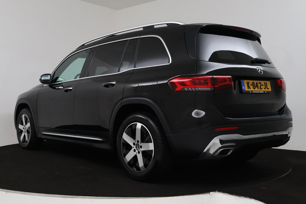 
Benz GLB 200 Business Solution Luxury (PANORAMADAK, SFEERVERLICHTING, STOELVERARMING, CAMERA, GOED ONDERHOUDEN) vol									