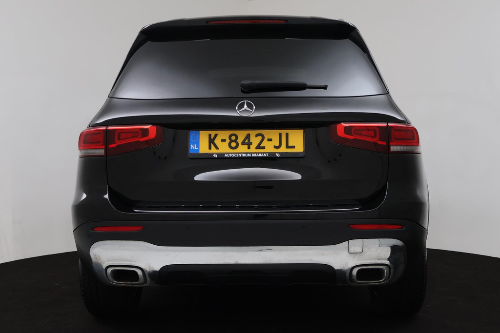 
Benz GLB 200 Business Solution Luxury (PANORAMADAK, SFEERVERLICHTING, STOELVERARMING, CAMERA, GOED ONDERHOUDEN) vol									