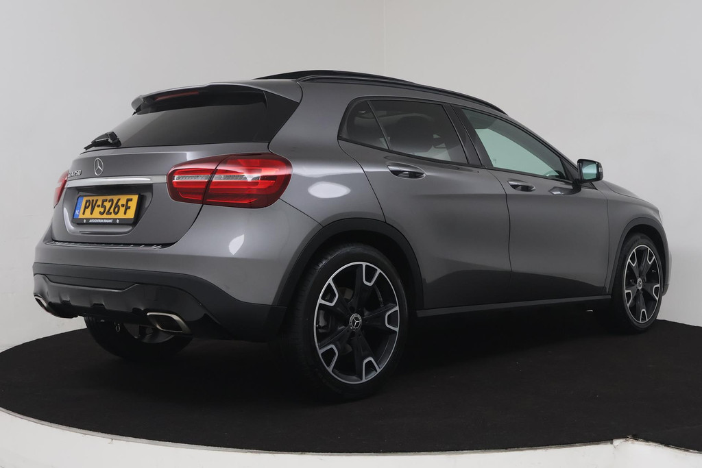 
Benz GLA 250 Premium Plus (PANORAMADAK, NAVIGATIE, CLIMA, CAMERA, LED, LEDER, STOELVERWARMING, GOED ONDERHOUDEN) vol									