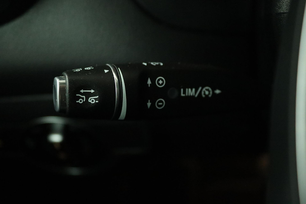 
Benz GLA 250 Premium Plus (PANORAMADAK, NAVIGATIE, CLIMA, CAMERA, LED, LEDER, STOELVERWARMING, GOED ONDERHOUDEN) vol									