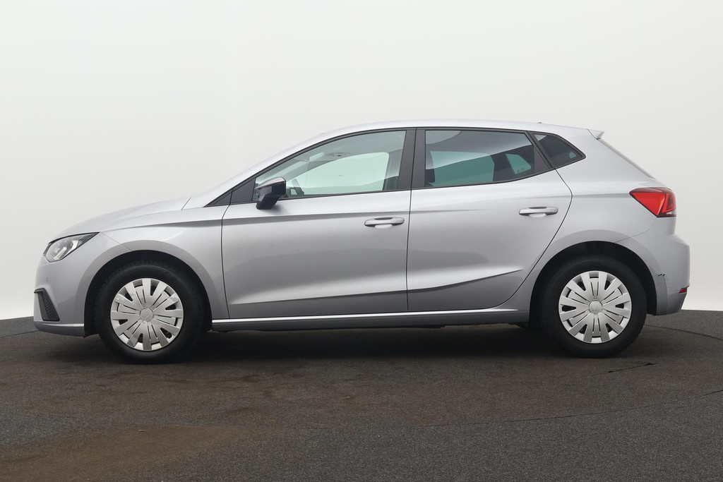 
SEAT Ibiza 1.0 TSI Style Business Intense (NAVIGATIE, CAMERA, PARKEERSENSOREN, CARPAY, 1e EIGENAAR, GOED ONDERHOUDEN) vol									