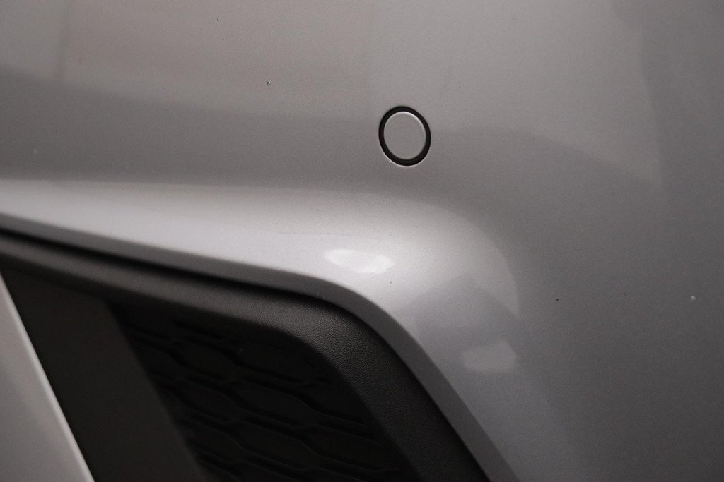 
SEAT Ibiza 1.0 TSI Style Business Intense (NAVIGATIE, CAMERA, PARKEERSENSOREN, CARPAY, 1e EIGENAAR, GOED ONDERHOUDEN) vol									