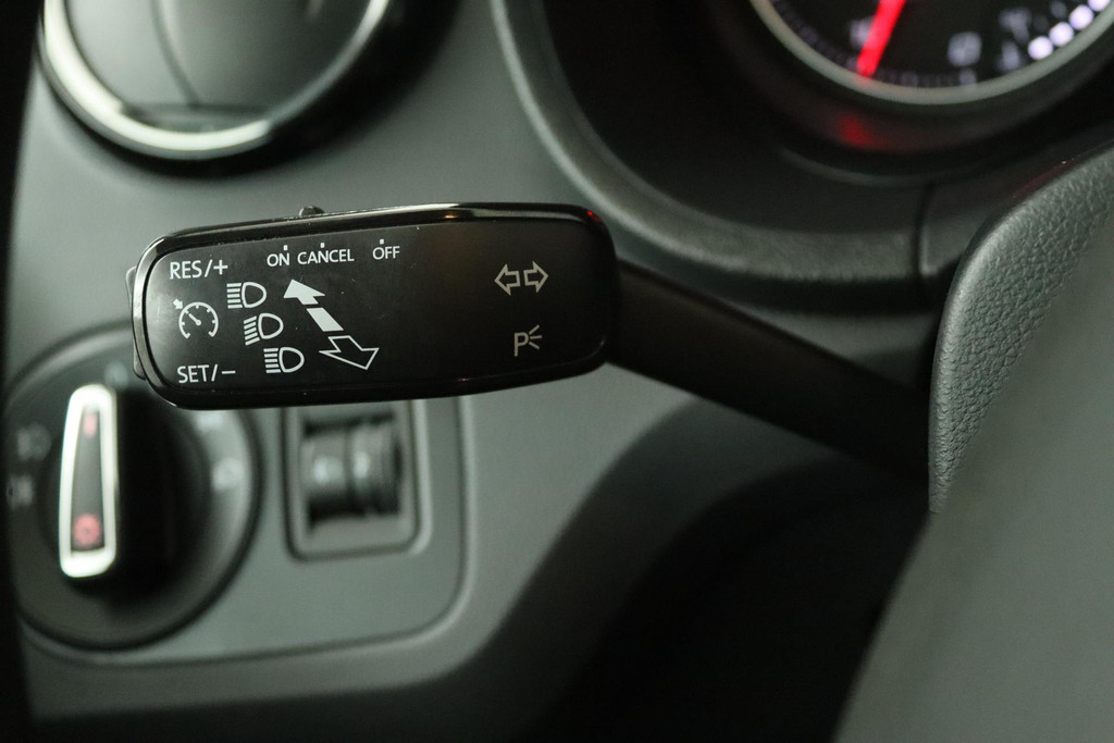 
SEAT Ibiza 1.0 EcoTSI Style Connect (NAVIGATIE, CARPLAY, CRUISE CONTROL, BLUETOOTH, NL-AUTO) vol									