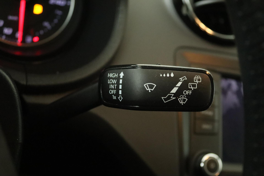 
SEAT Ibiza 1.0 EcoTSI Style Connect (NAVIGATIE, CARPLAY, CRUISE CONTROL, BLUETOOTH, NL-AUTO) vol									