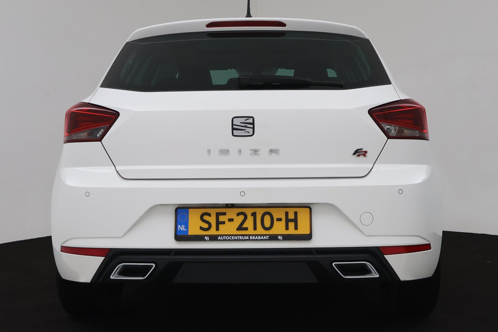 
SEAT Ibiza 1.0 TSI FR Business Intense Automaat (PANODAK, STOELV, CAMERA, PDC, ADAPTIVE, NAVIGATIE, NL-AUTO, GOED ONDERHOUDEN) vol									