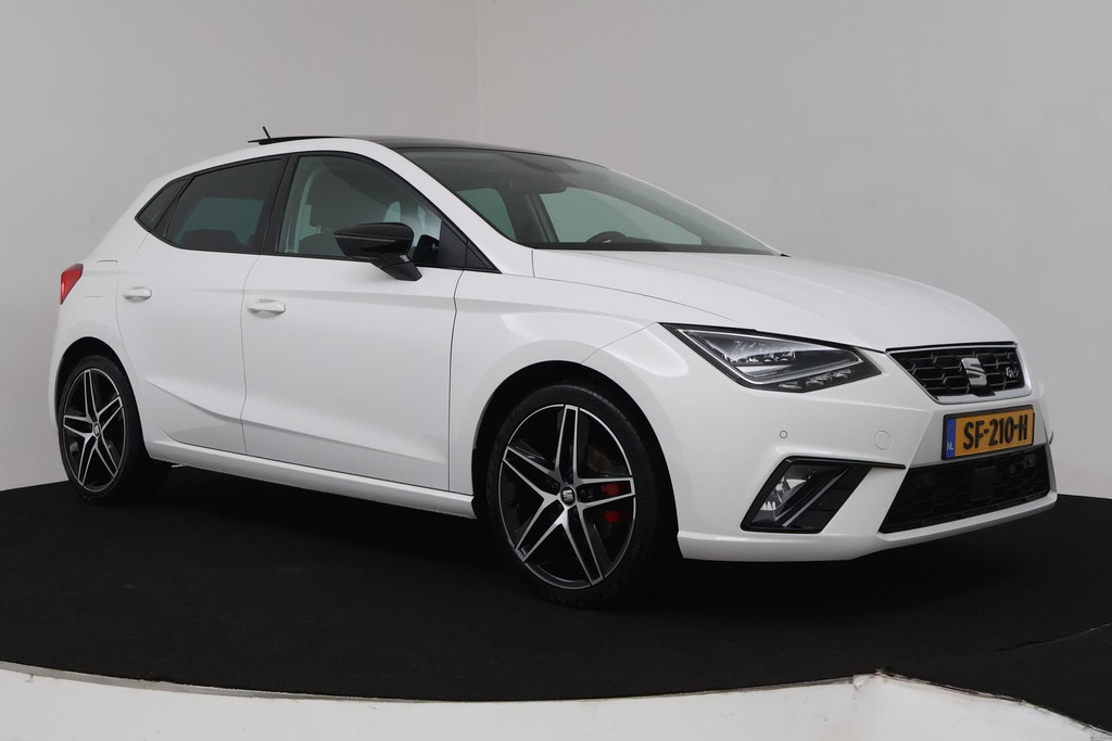 
SEAT Ibiza 1.0 TSI FR Business Intense Automaat (PANODAK, STOELV, CAMERA, PDC, ADAPTIVE, NAVIGATIE, NL-AUTO, GOED ONDERHOUDEN) vol									