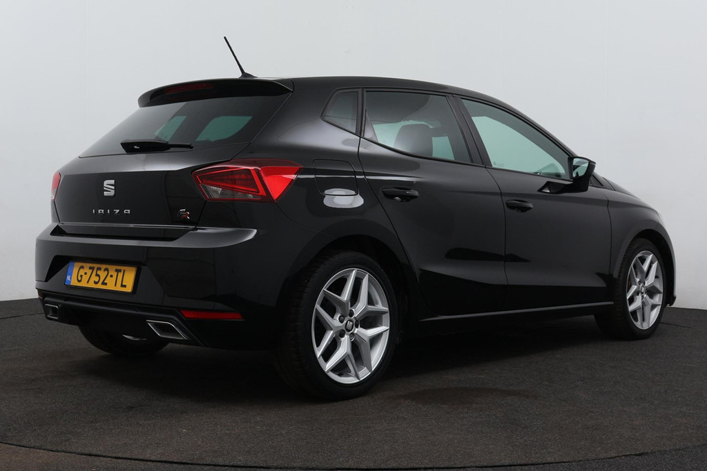 
SEAT Ibiza 1.0 TSI FR Business Intense (NAVIGATIE, CAMERA, CARPLAY, PARKEERSENSOREN, CLIMA, 1e EIGENAAR, GOED ONDERHOUDEN) vol									