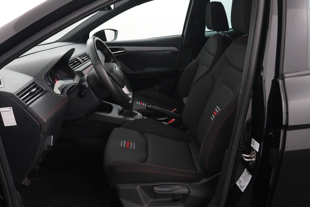 
SEAT Ibiza 1.0 TSI FR Business Intense (NAVIGATIE, CAMERA, CARPLAY, PARKEERSENSOREN, CLIMA, 1e EIGENAAR, GOED ONDERHOUDEN) vol									