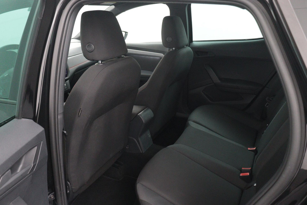 
SEAT Ibiza 1.0 TSI FR Business Intense (NAVIGATIE, CAMERA, CARPLAY, PARKEERSENSOREN, CLIMA, 1e EIGENAAR, GOED ONDERHOUDEN) vol									