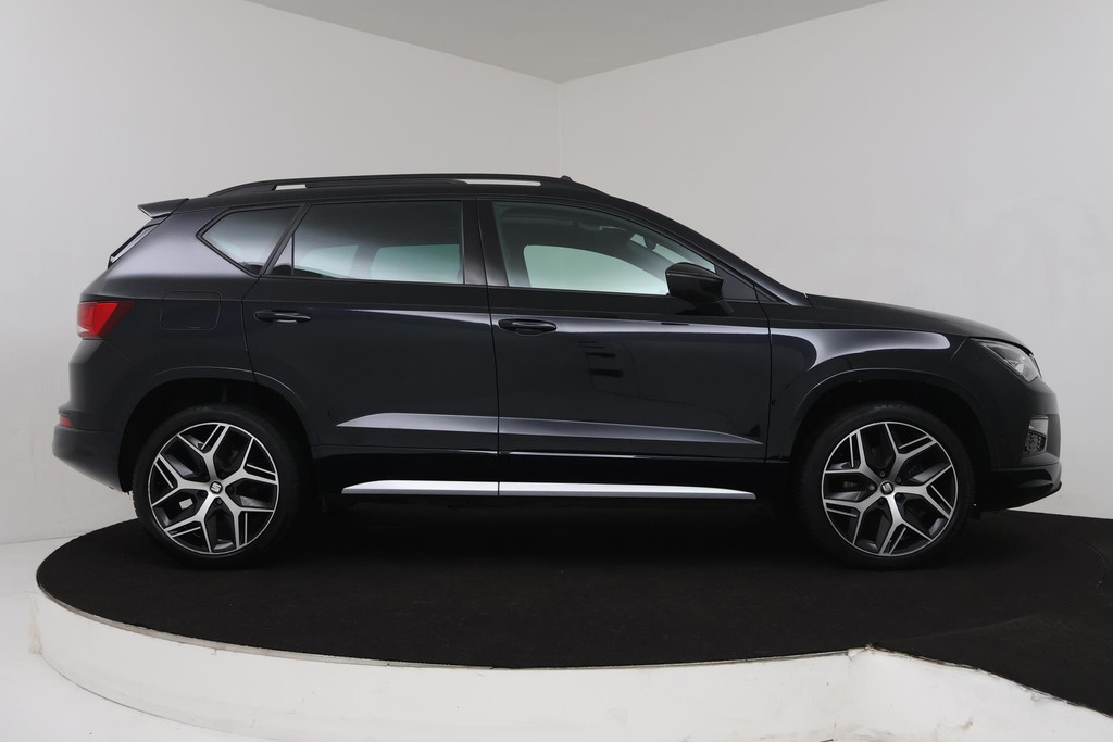 
SEAT Ateca 1.5 TSI FR Business Intense (PANORAMADAK, ACHTERUITRIJCAMERA, STOELVERWARMING, LEER, PARKEERSENSOREN, GOED ONDERHOUDEN) vol									