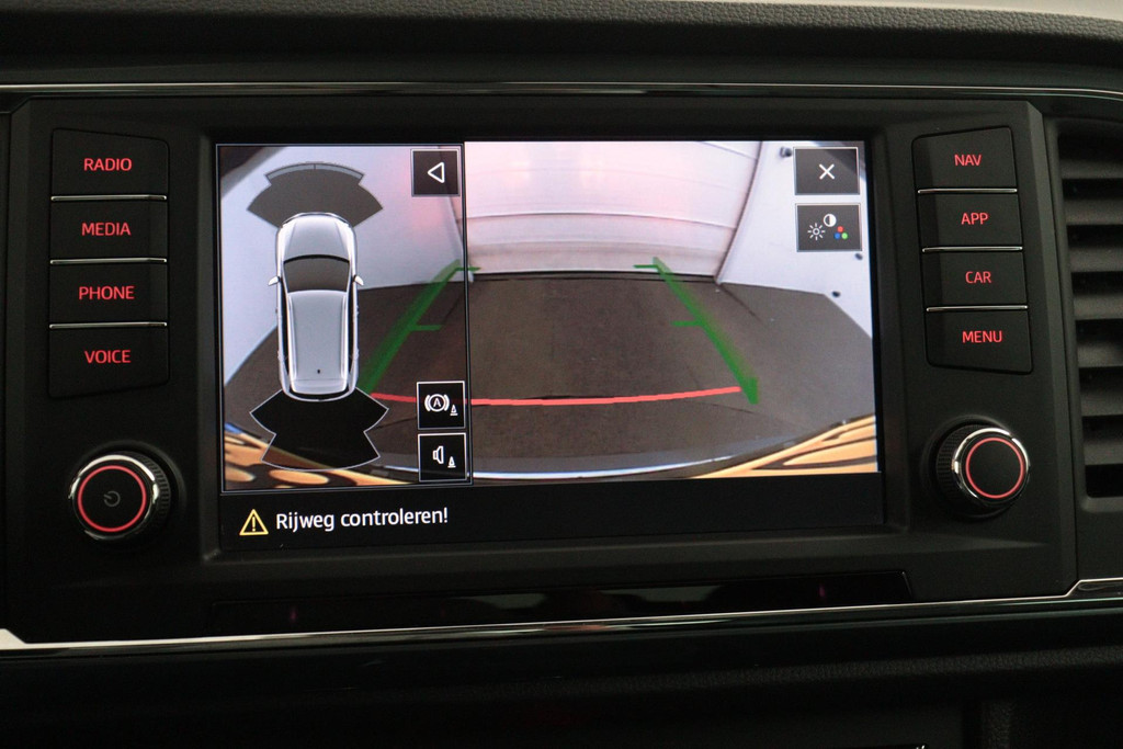 
SEAT Ateca 1.0 EcoTSI Style Business Intense Sport (CARPLAY, CAMERA, 1e EIGENAAR, GOED ONDERHOUDEN) vol									