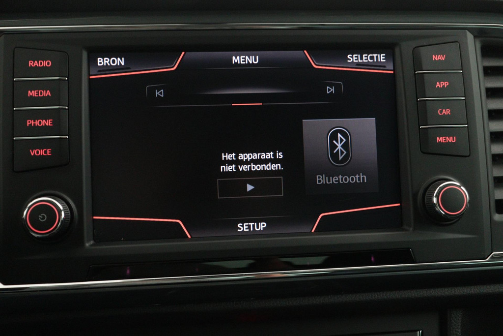 
SEAT Ateca 1.0 EcoTSI Style Business Intense Sport (CARPLAY, CAMERA, 1e EIGENAAR, GOED ONDERHOUDEN) vol									