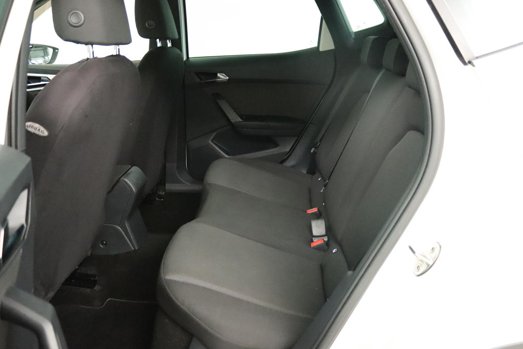 
SEAT Arona 1.0 TSI Xcellence Launch Edition (PARKEERSENSOREN, ACHTERUITRIJCAMERA ADAPTIVE, CRUISE, CARPLAY, GOED ONDERHOUDEN) vol									