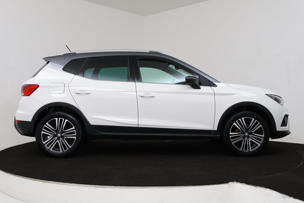 
SEAT Arona 1.0 TSI Xcellence Launch Edition (PARKEERSENSOREN, ACHTERUITRIJCAMERA ADAPTIVE, CRUISE, CARPLAY, GOED ONDERHOUDEN) vol									