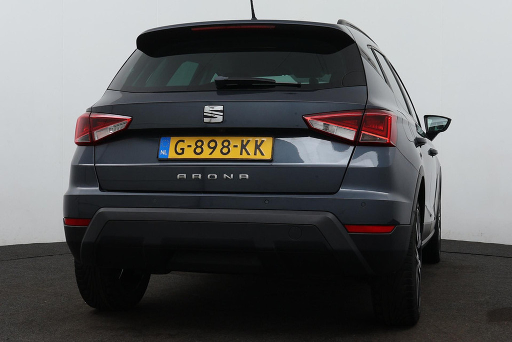 
SEAT Arona 1.0 TSI Style Business Intense (PARKEERSENSOREN, ADAPTIVE CRUISE, CLIMA, 1e EIGENAAR, GOED ONDERHOUDEN) vol									