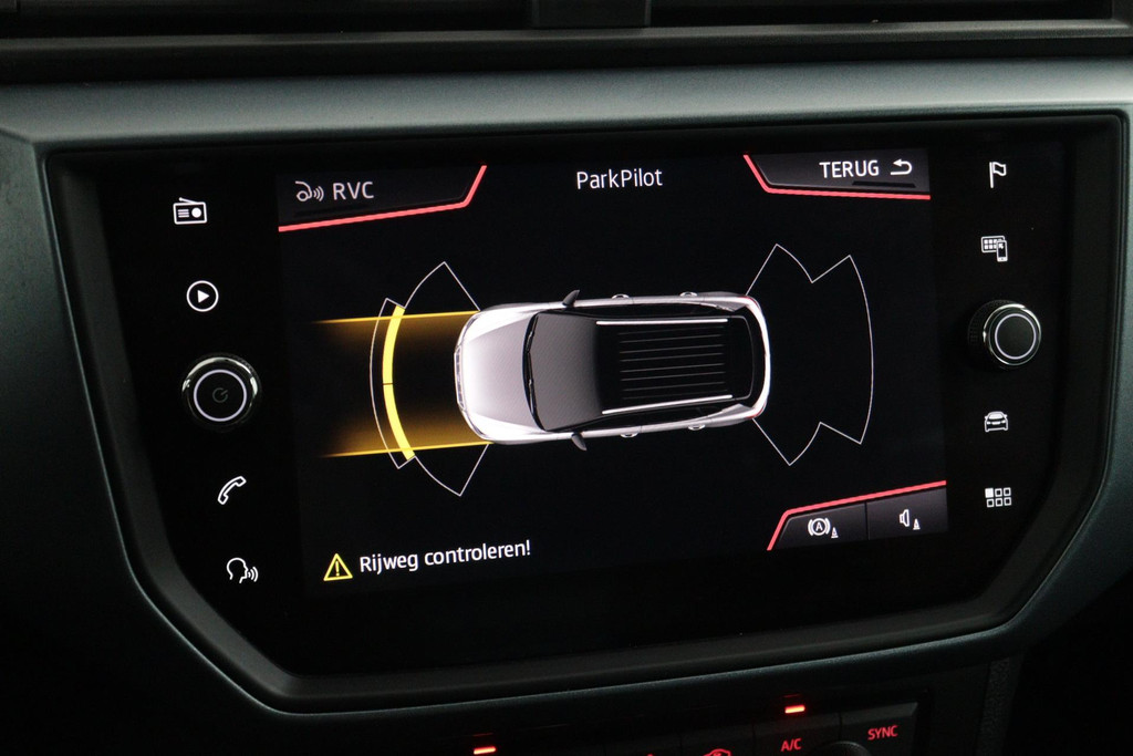 
SEAT Arona 1.0 TSI Style Business Intense (PARKEERSENSOREN, ADAPTIVE CRUISE, CLIMA, 1e EIGENAAR, GOED ONDERHOUDEN) vol									