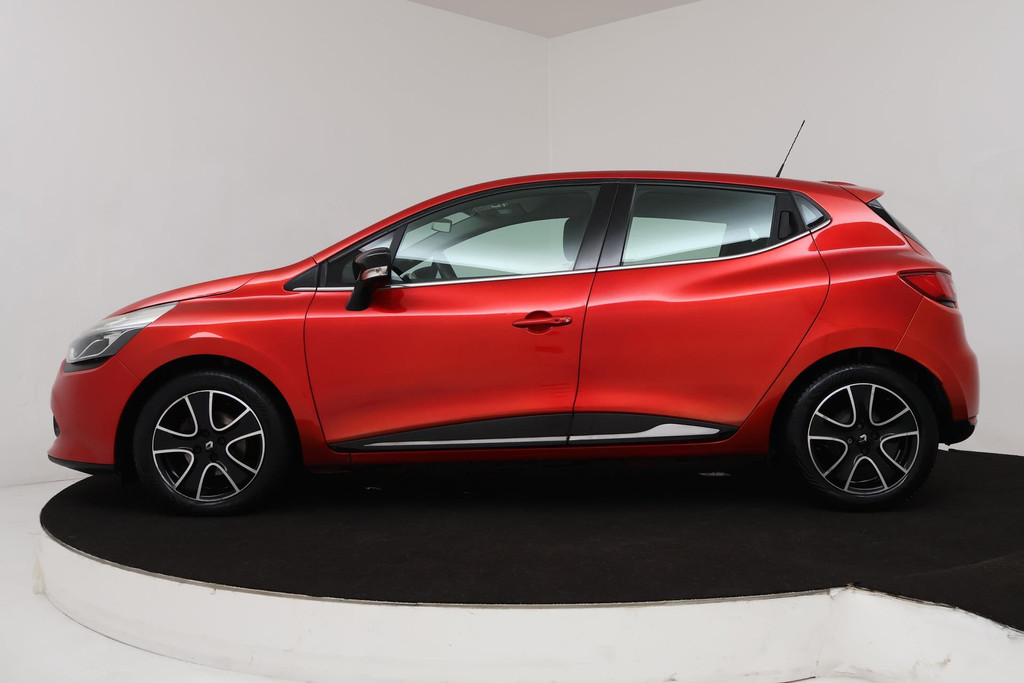 
Renault Clio 0.9 TCe Dynamique (BLUETOOTH, CRUISE CONTROL, AIRCO, NAVIGATIE) vol									