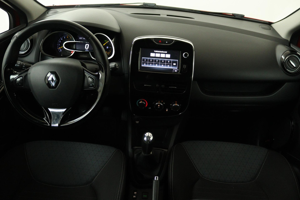 
Renault Clio 0.9 TCe Dynamique (BLUETOOTH, CRUISE CONTROL, AIRCO, NAVIGATIE) vol									