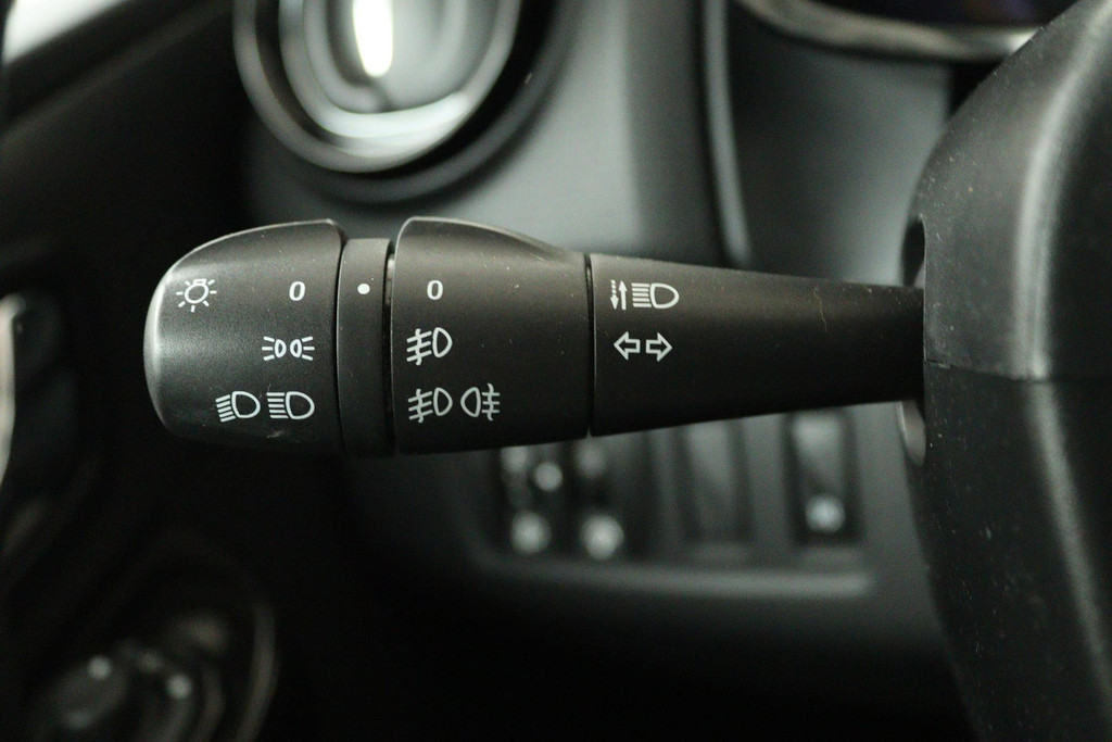 
Renault Clio 0.9 TCe Dynamique (BLUETOOTH, CRUISE CONTROL, AIRCO, NAVIGATIE) vol									