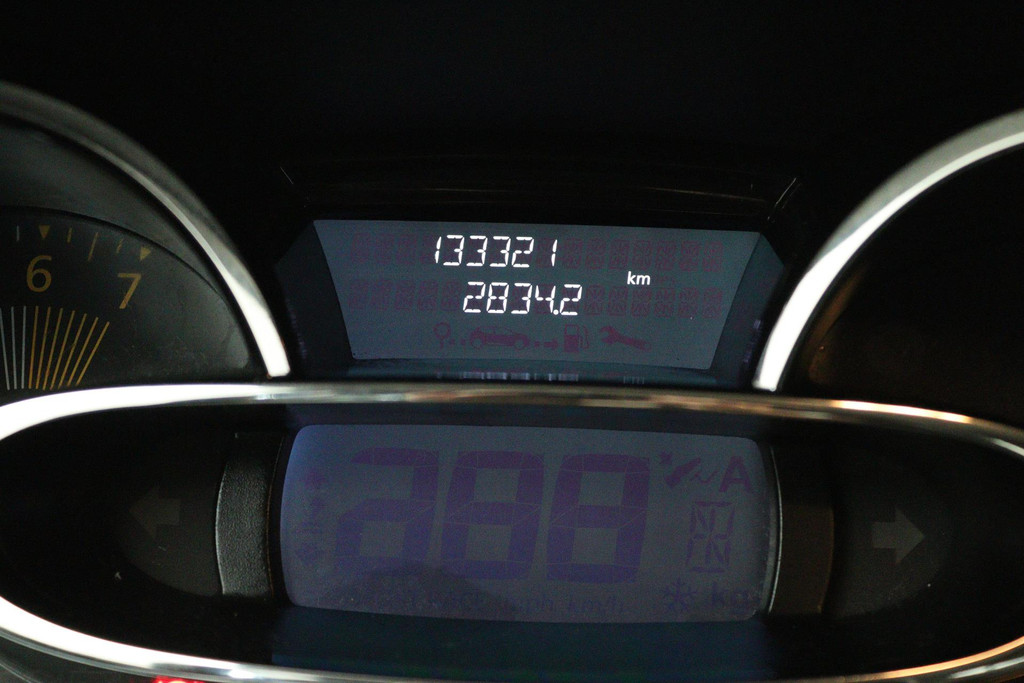 
Renault Clio 0.9 TCe Dynamique (BLUETOOTH, CRUISE CONTROL, AIRCO, NAVIGATIE) vol									