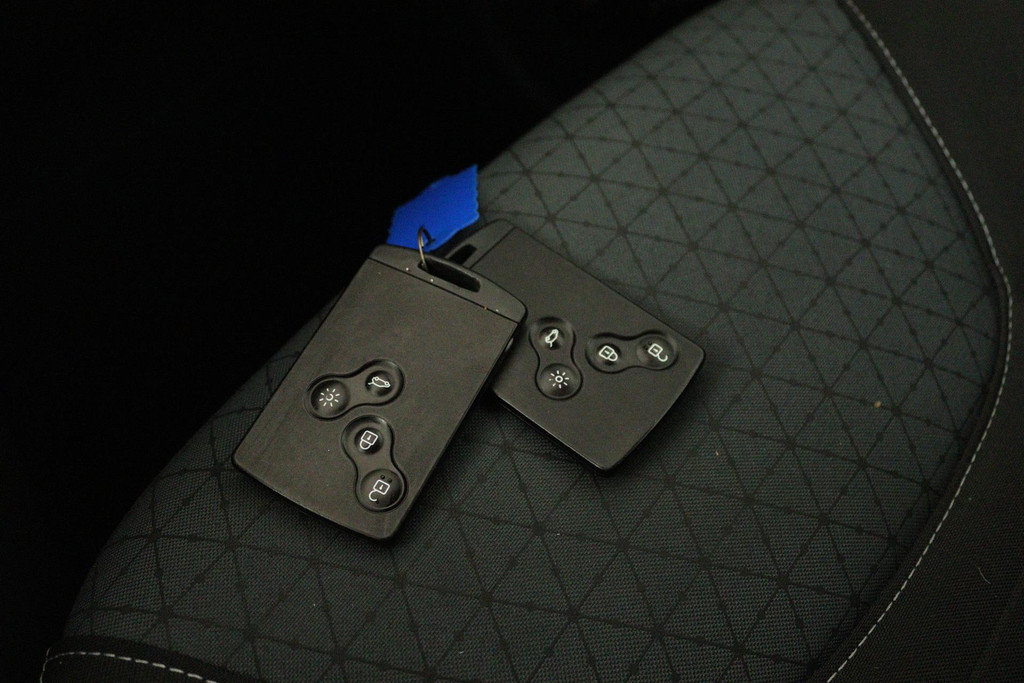 
Renault Clio 0.9 TCe Dynamique (BLUETOOTH, CRUISE CONTROL, AIRCO, NAVIGATIE) vol									