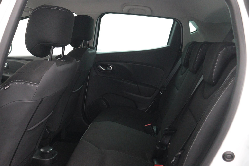 
Renault Clio 0.9 TCe Limited (NAVIGATIE, PARKEERSENSOREN, MULTIMEDIA, LED, 1e EIGENAAR, GOED ONDERHOUDEN) vol									