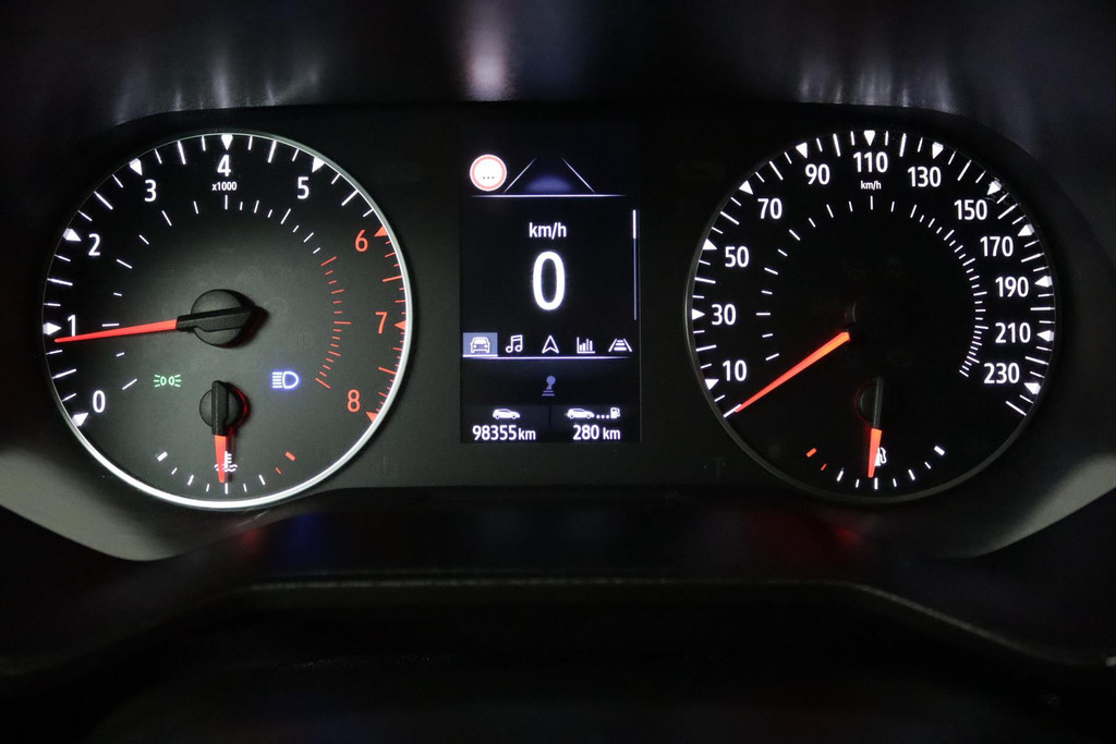 
Renault Clio 1.0 TCe Zen (NAVIGATIE, PARKEERSENSOREN, LANE ASSIST, CRUISE CONTROL, MULTIMEDIA, NL-AUTO, GOED ONDERHOUDEN) vol									